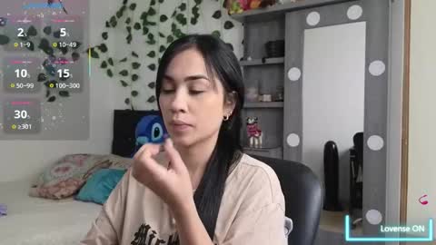 Asena online show from 10, 9, 2025