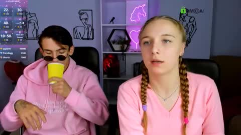 Snapshot of ash_raven_ chatting on 1, 10, 2025 ash_raven_ online show from 1, 10, 2025