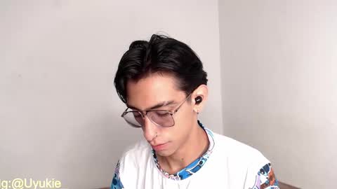 Ash online show from 30, 10, 2025