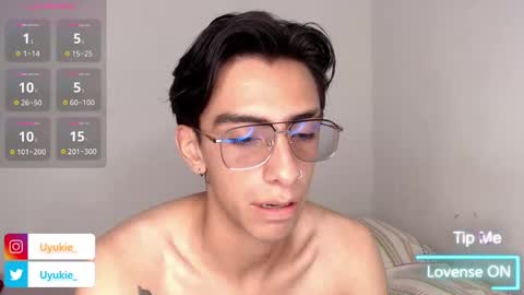 Ash online show from 7, 11, 2025