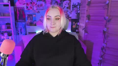 AshleyAshe  online show from 13, 2, 2025