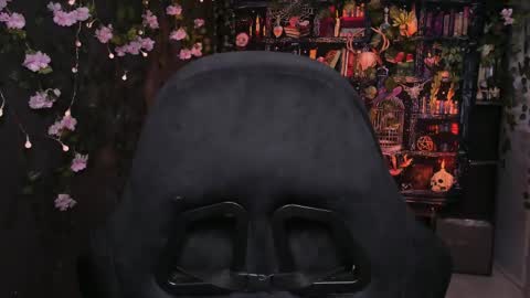 AshleyAshe  online show from 9, 6, 2026