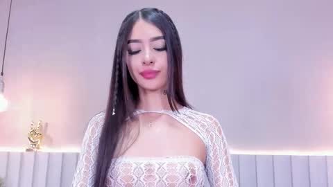 Snapshot of ashely_rous chatting on 8, 10, 2025 I am Ashley online show from 8, 10, 2025