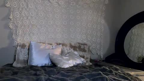 Snapshot of ashl33mackenzi3 chatting on 5, 1, 2025 Ashl33mackenzi3 online show from 5, 1, 2025