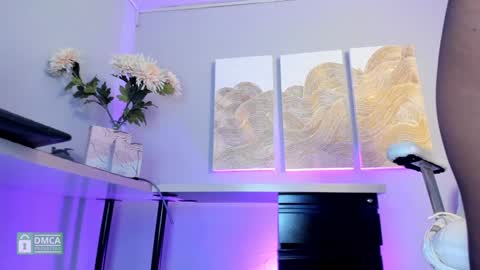 Ashley online show from 12, 12, 2024