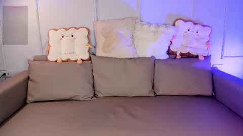  online show from 27, 7, 2026