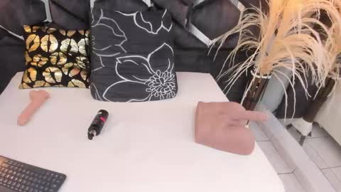 ashley_7777 online show from 14, 2, 2025