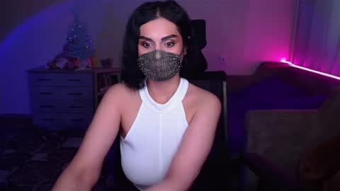   Yasmina   online show from 26, 1, 2025