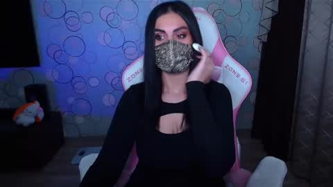   Yasmina   online show from 28, 9, 2025