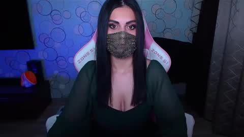   Yasmina   online show from 4, 10, 2025