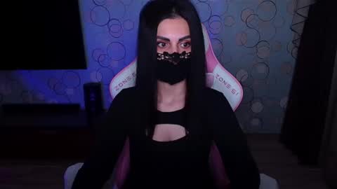   Yasmina   online show from 26, 4, 2026