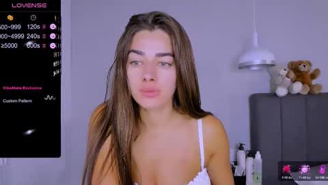 Ashley online show from 18, 9, 2025