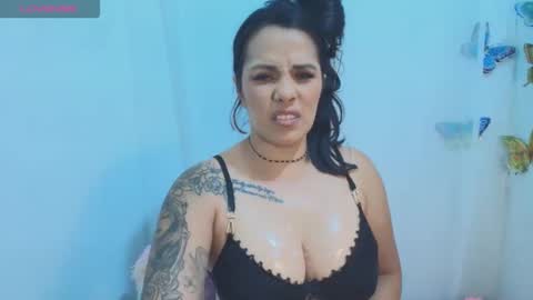 Snapshot of ashley_joyx_ chatting on 12, 5, 2026 ashley_joyx_ online show from 12, 5, 2026