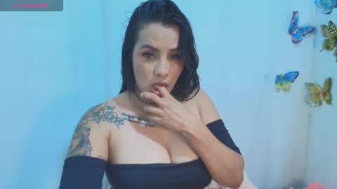 Snapshot of ashley_joyx_ chatting on 20, 5, 2026 ashley_joyx_ online show from 20, 5, 2026