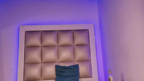 ashley_js online show from 23, 7, 2026