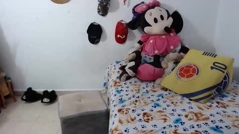 ashley pink11 online show from 22, 4, 2026