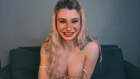 Ashley online show from 25, 4, 2026