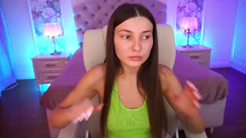 ashleybaee online show from 25, 6, 2026