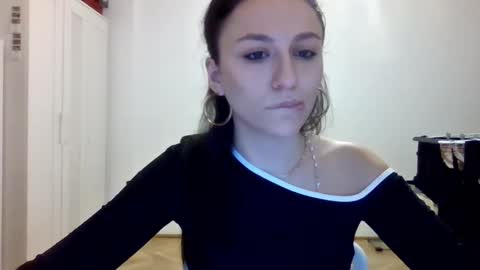 Ashleycreazy online show from 1, 12, 2024