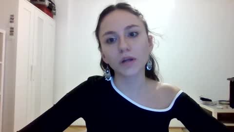 Ashleycreazy online show from 2, 12, 2024