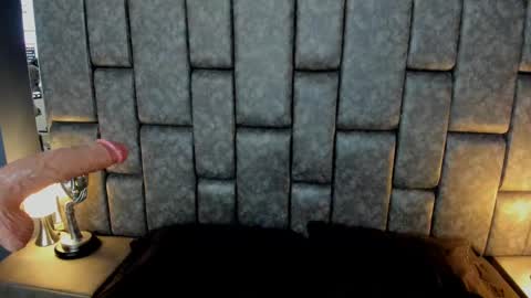 Snapshot of ashleyjonnees chatting on 20, 2, 2025 ASHLEY My schedule 600 - 1400 GMT -5 online show from 20, 2, 2025