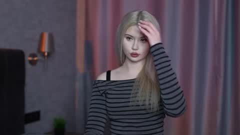 Snapshot of ashleyniko chatting on 28, 11, 2025 AshleyNiko online show from 28, 11, 2025