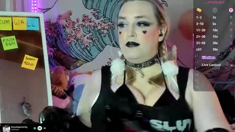 Snapshot of ashleyqt_aus chatting on 9, 9, 2025 AshleyQT online show from 9, 9, 2025