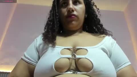 Ashley Smit online show from 28, 7, 2026