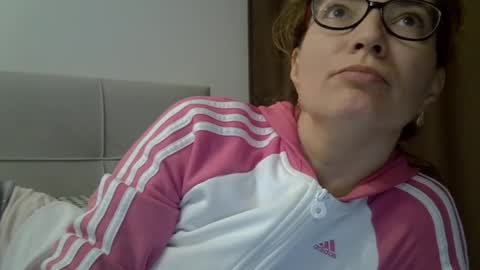 Ashley online show from 18, 11, 2025