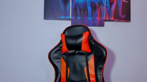    online show from 14, 1, 2025