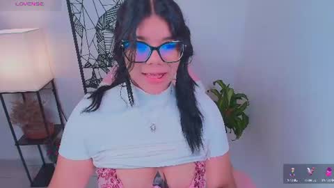 Ashleyy18   online show from 26, 7, 2026