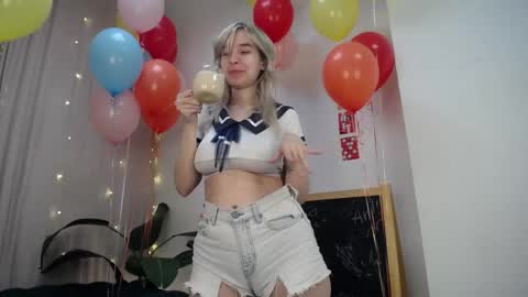 ashly_cherry online show from 20, 4, 2026