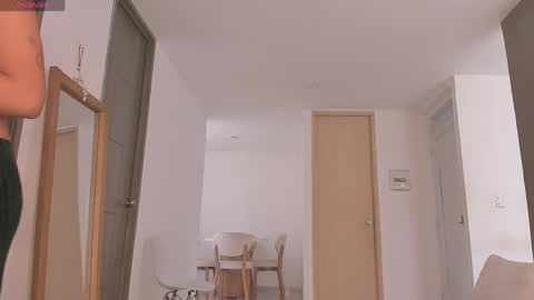 Ashly  online show from 25, 4, 2026