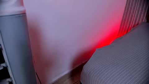 ashlybenison online show from 17, 1, 2025