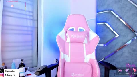 Ashly  online show from 9, 3, 2025