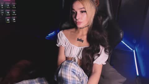 Mila online show from 7, 12, 2024