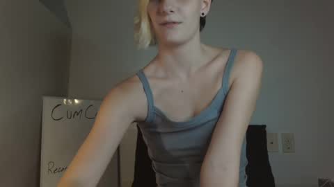 Ash online show from 10, 9, 2025