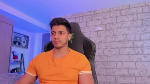 Snapshot of ashton_coleman_ chatting on 4, 6, 2026 my name real is camilo online show from 4, 6, 2026