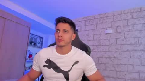 Snapshot of ashton_coleman_ chatting on 16, 6, 2026 my name real is camilo online show from 16, 6, 2026