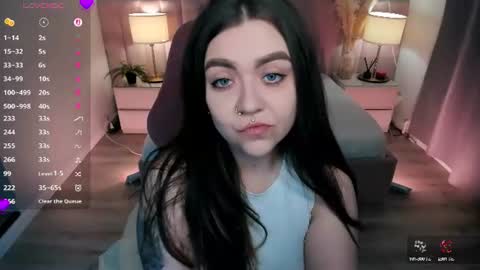 Your girlfriend online show from 12, 6, 2026
