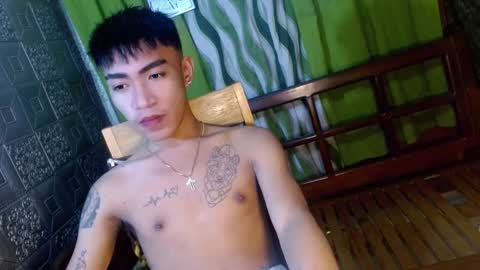 Snapshot of asian_kimxxx chatting on 8, 1, 2025 don online show from 8, 1, 2025
