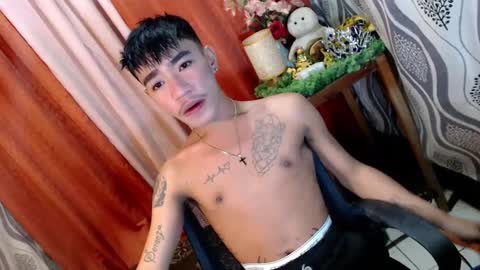 Snapshot of asian_kimxxx chatting on 12, 1, 2025 don online show from 12, 1, 2025