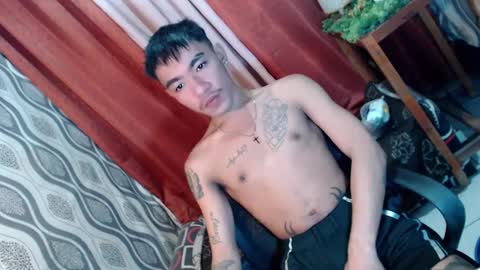 Snapshot of asian_kimxxx chatting on 2, 2, 2025 don online show from 2, 2, 2025