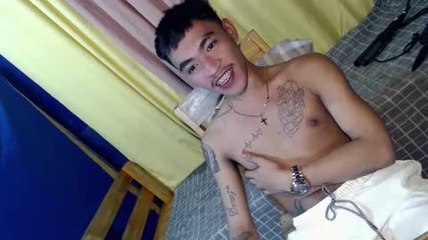 Snapshot of asian_kimxxx chatting on 8, 2, 2025 don online show from 8, 2, 2025