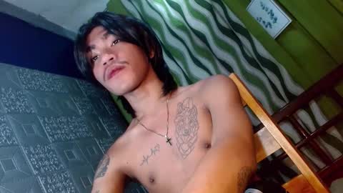 Snapshot of asian_kimxxx chatting on 3, 3, 2025 don online show from 3, 3, 2025