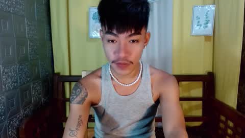 Snapshot of asian_kimxxx chatting on 28, 10, 2025 don online show from 28, 10, 2025