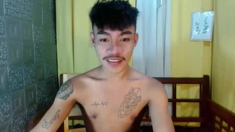 Snapshot of asian_kimxxx chatting on 29, 10, 2025 don online show from 29, 10, 2025