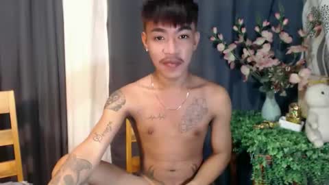 Snapshot of asian_kimxxx chatting on 30, 11, 2025 don online show from 30, 11, 2025