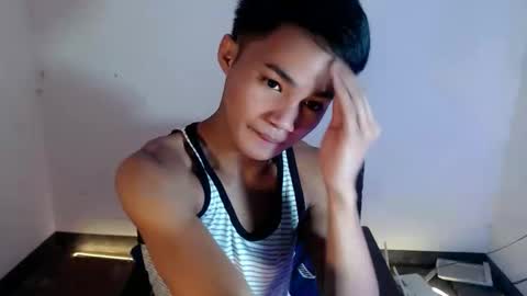 asian_lover05 online show from 19, 3, 2026