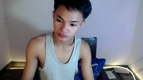asian_lover05 online show from 20, 3, 2026